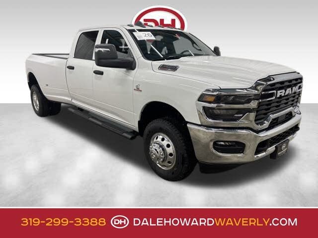 2026 RAM 3500 Tradesman Crew Cab LB DRW 4WD