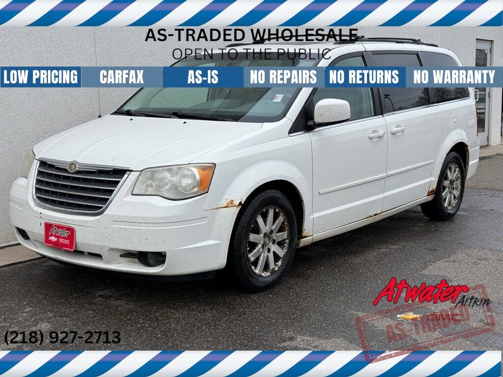 2008 Chrysler Town & Country Touring FWD
