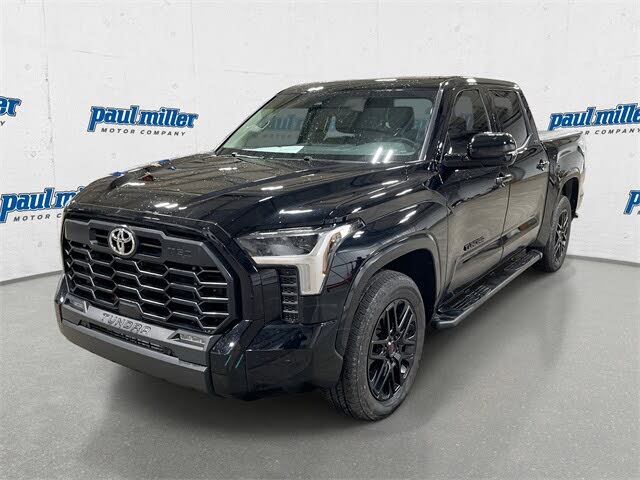 2024 Toyota Tundra SR5 CrewMax Cab 4WD