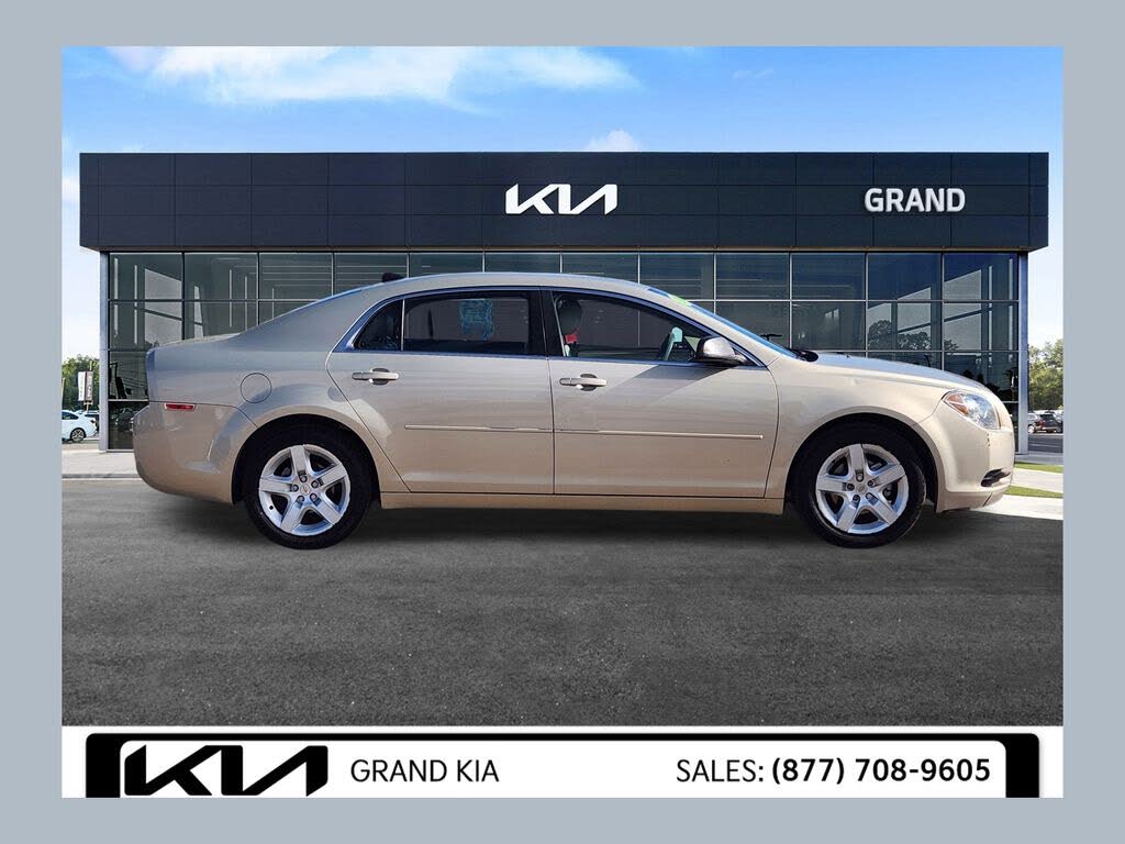 2012 Chevrolet Malibu LS FWD