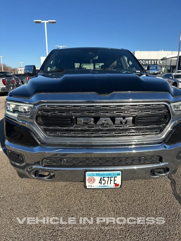 2022 RAM 1500 Limited Crew Cab 4WD