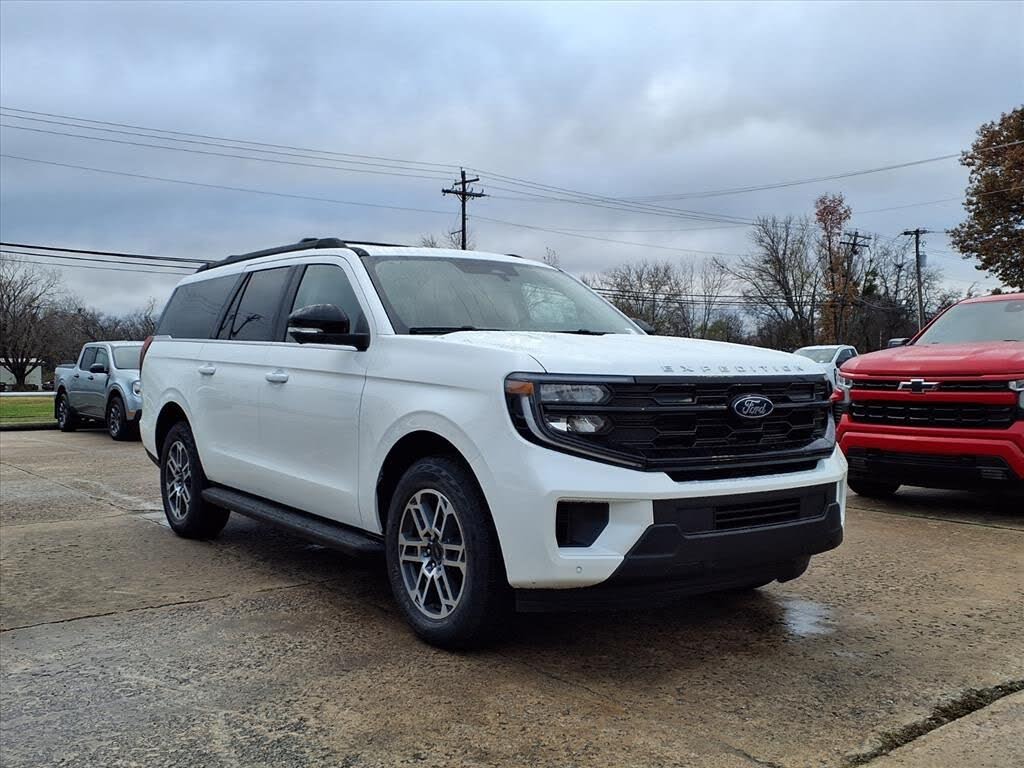 2025 Ford Expedition MAX Active 4WD