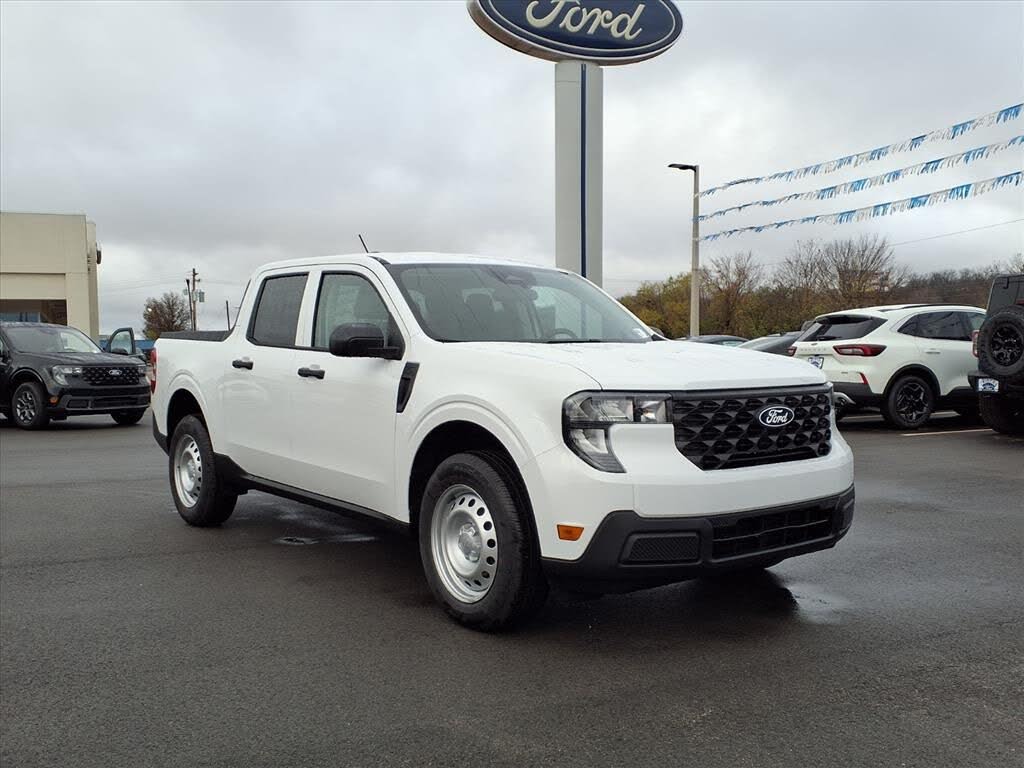 2025 Ford Maverick XL SuperCrew FWD