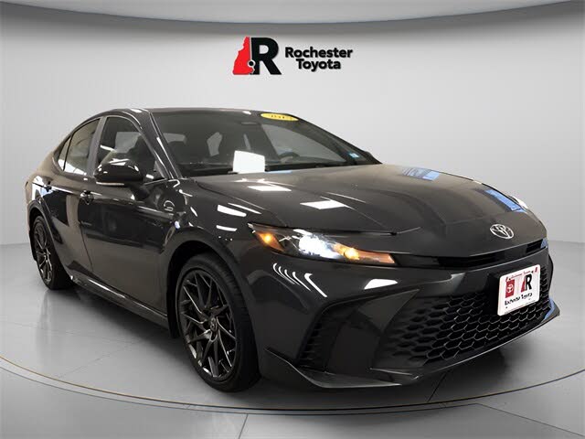 2025 Toyota Camry SE AWD
