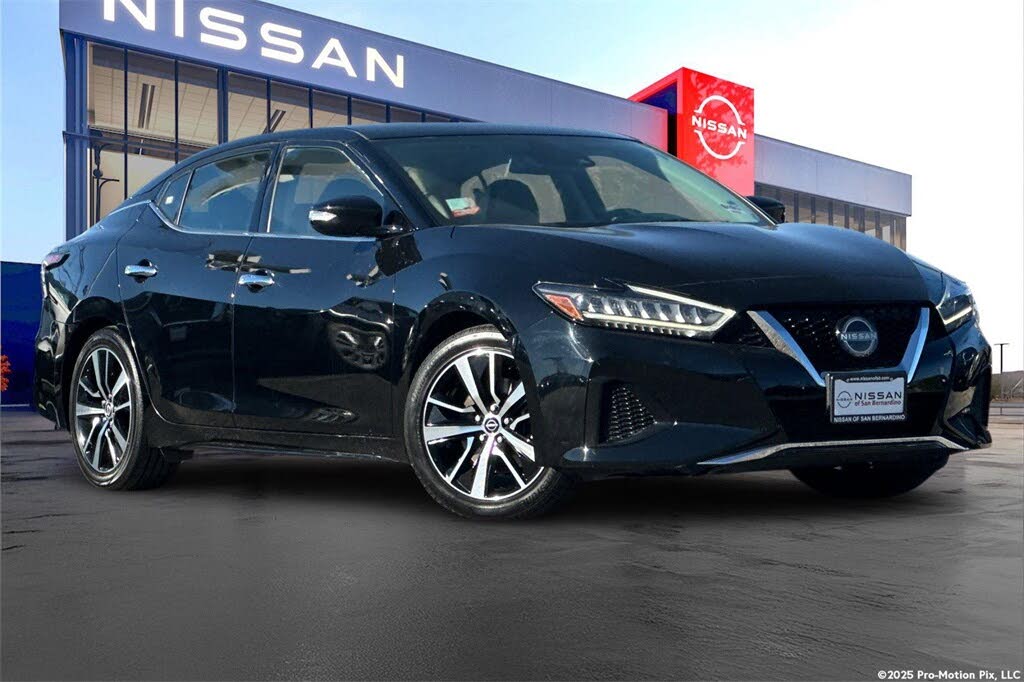 2023 Nissan Maxima SV FWD