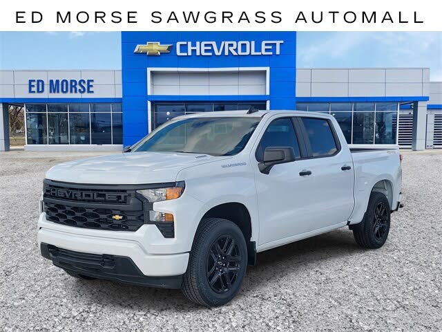 2025 Chevrolet Silverado 1500 Custom Crew Cab 4WD
