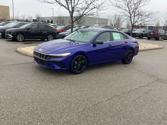 2026 Hyundai Elantra SEL Sport Premium FWD