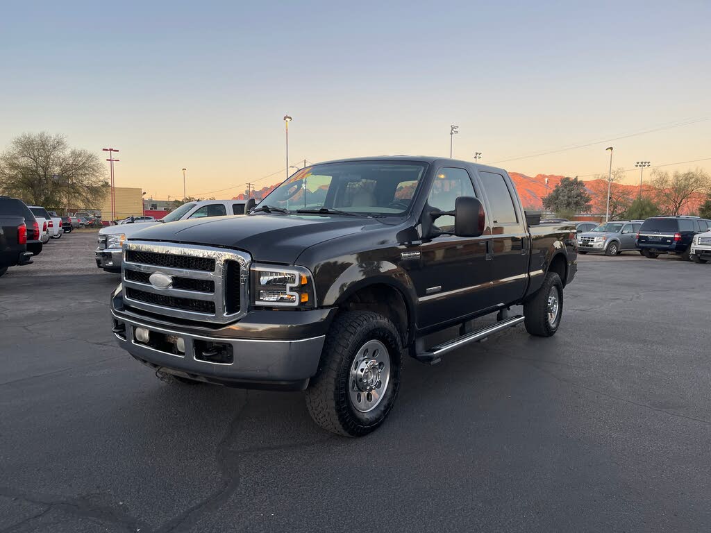 2007 Ford F-250 Super Duty XLT Crew Cab 4WD
