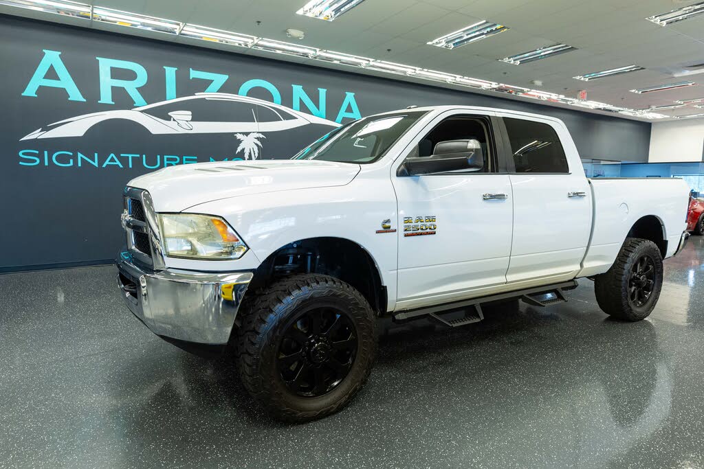 2015 RAM 2500 SLT Crew Cab 4WD