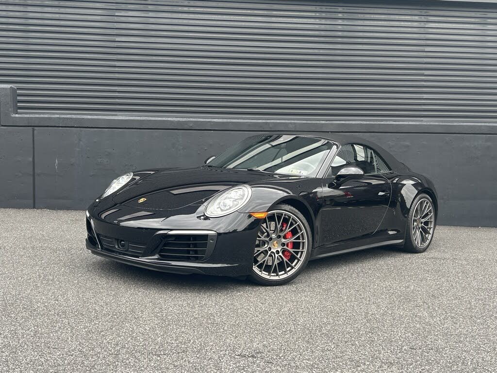 2017 Porsche 911 Carrera 4S Cabriolet AWD