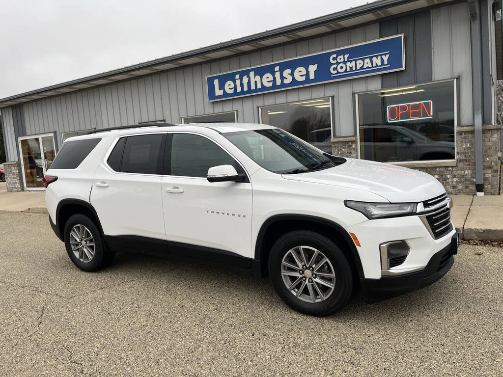 2022 Chevrolet Traverse LT Leather AWD
