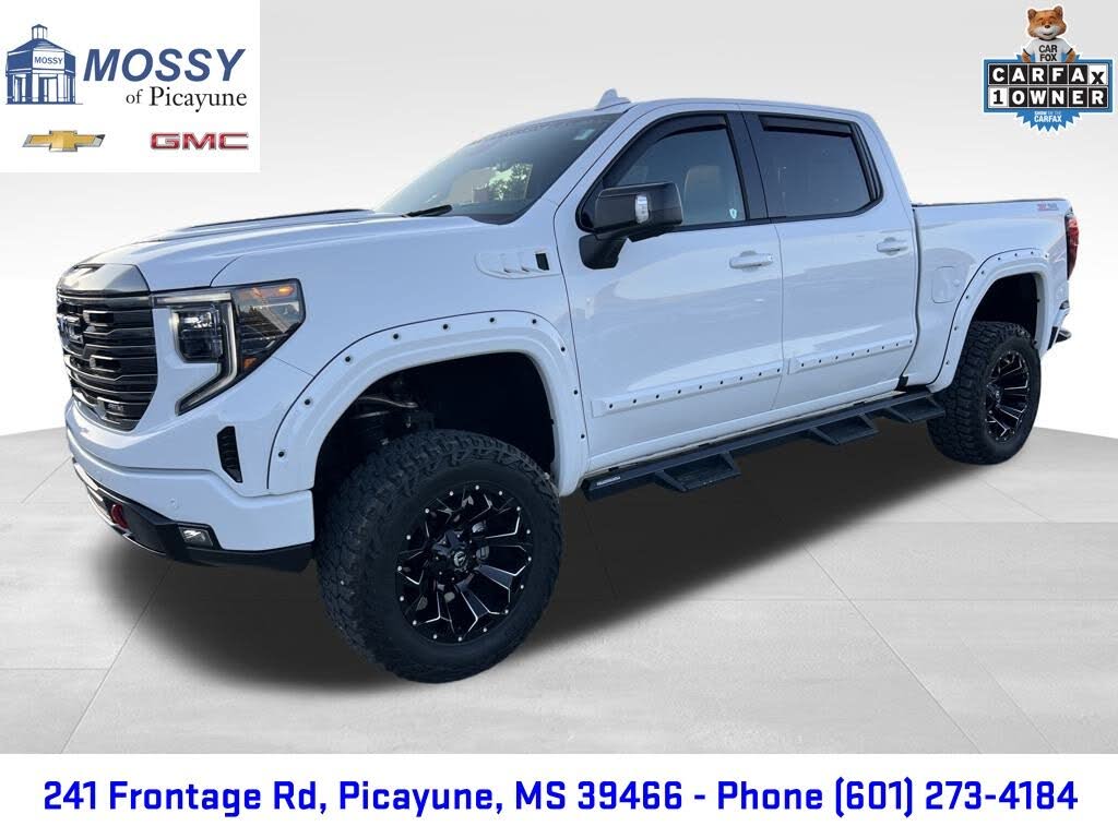 2023 GMC Sierra 1500 AT4 Crew Cab 4WD