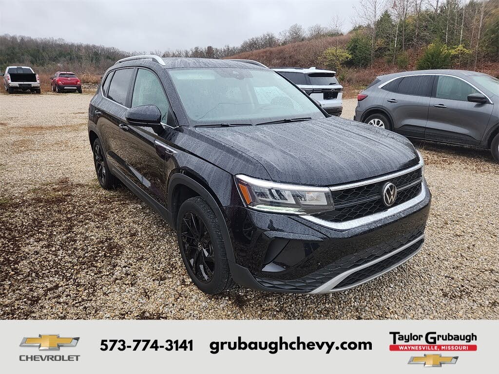 2023 Volkswagen Taos SE FWD