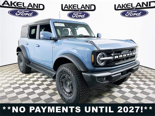 2025 Ford Bronco Outer Banks 4-Door 4WD