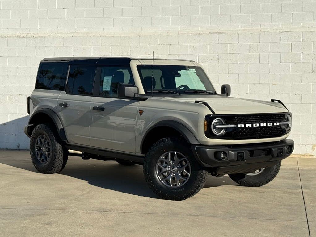 2025 Ford Bronco Badlands 4-Door 4WD