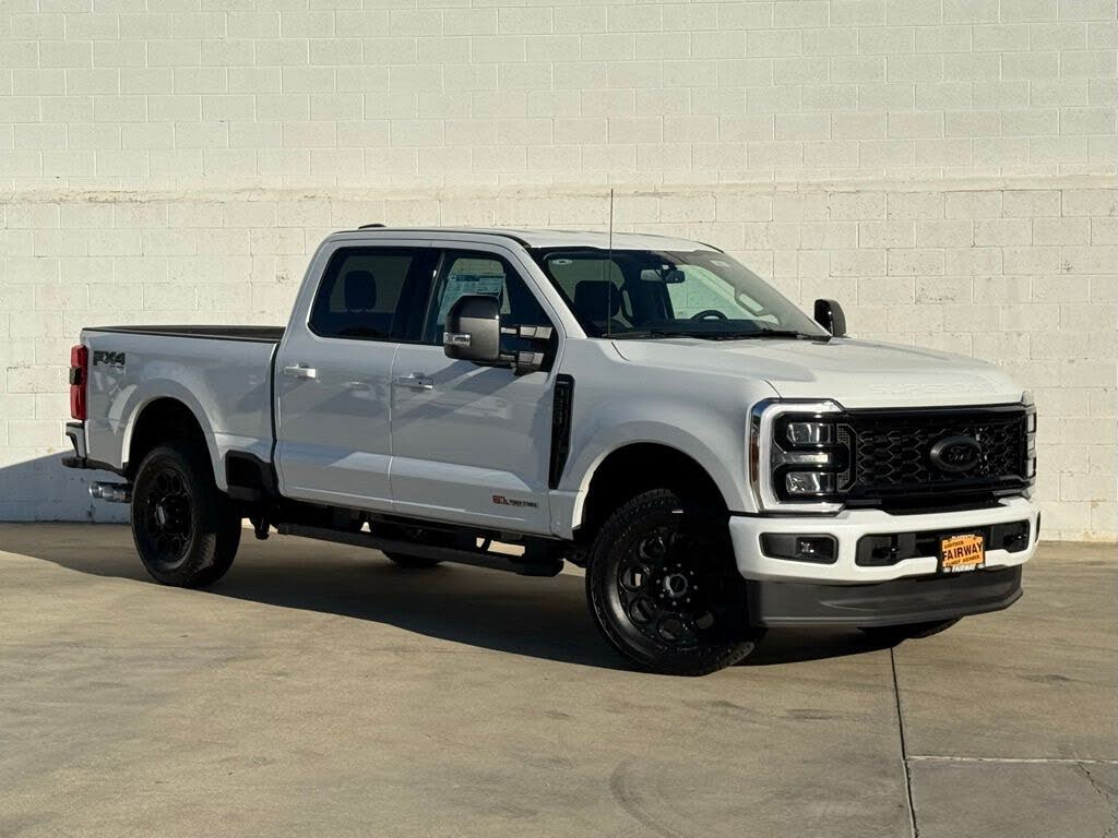 2026 Ford F-250 Super Duty Lariat Crew Cab 4WD