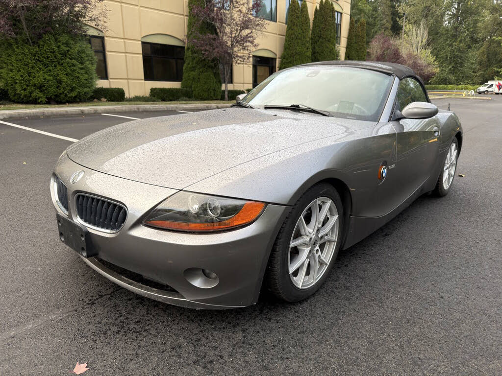 2004 BMW Z4 2.5i Roadster RWD