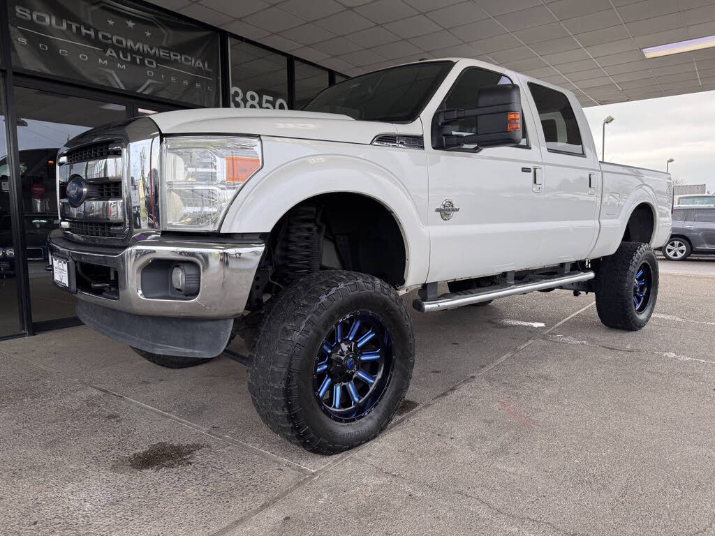 2014 Ford F-350 Super Duty Lariat Crew Cab 4WD