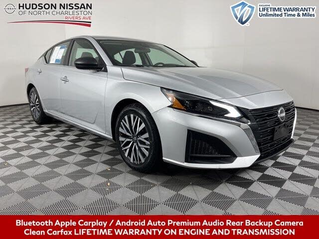 2024 Nissan Altima 2.5 SV FWD