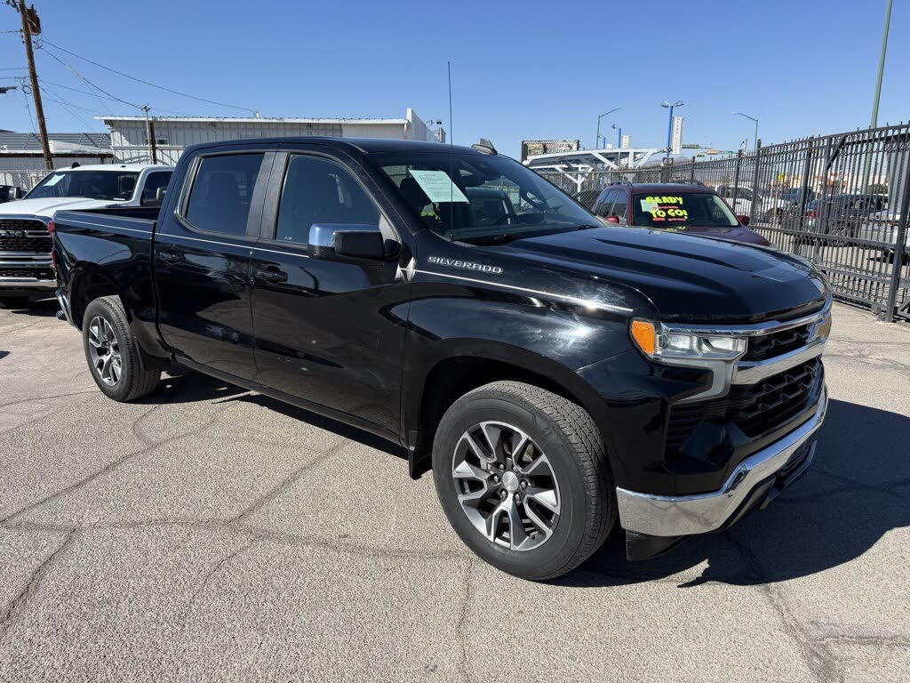2022 Chevrolet Silverado 1500 LT Crew Cab RWD