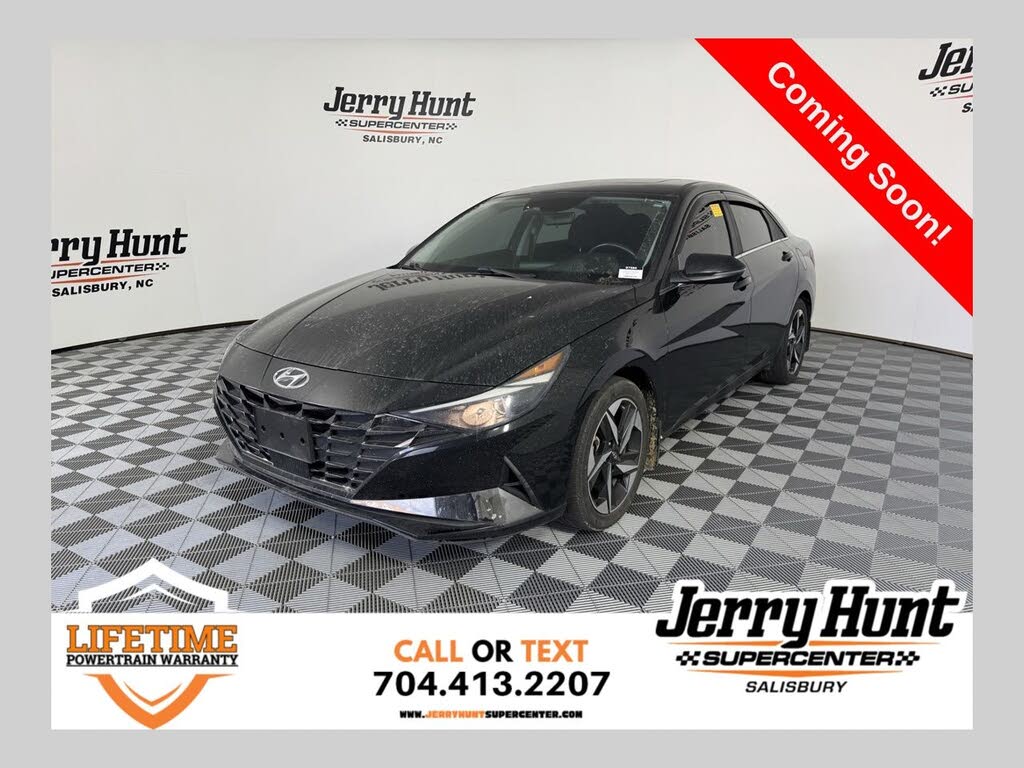 2022 Hyundai Elantra SEL FWD