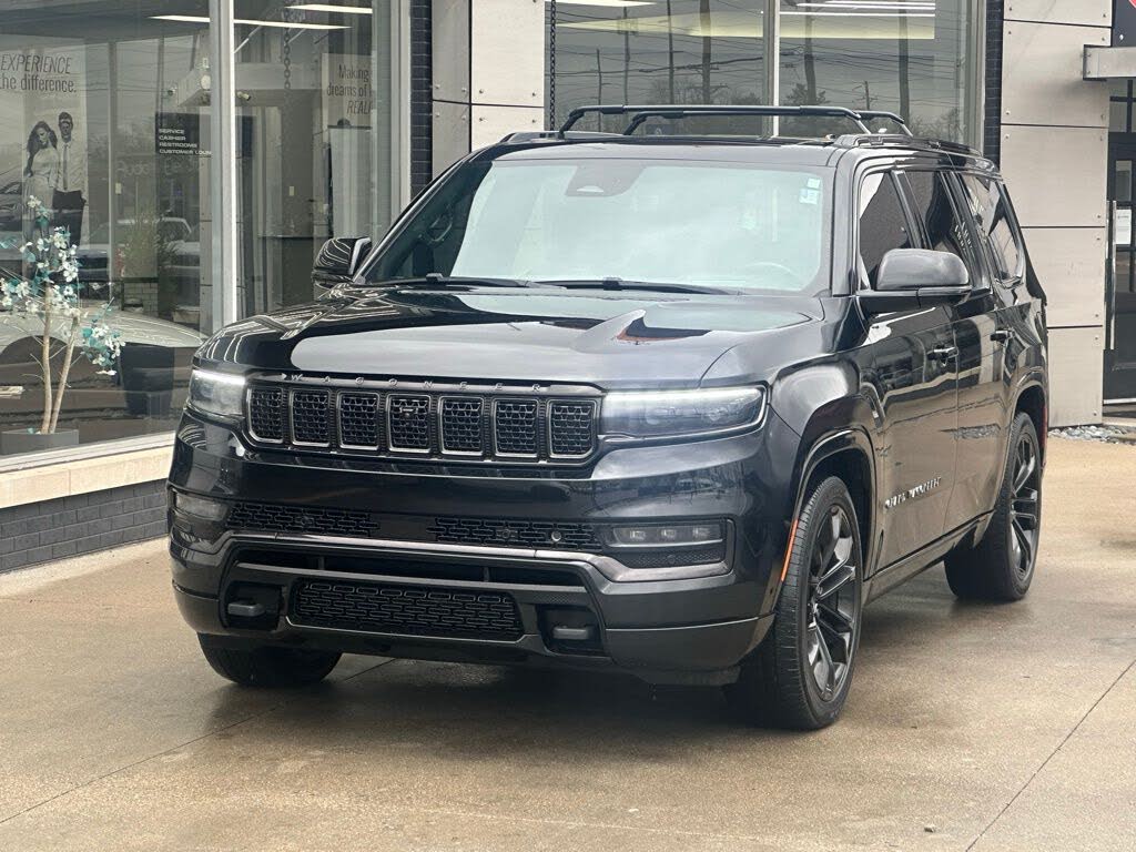 2022 Jeep Grand Wagoneer Series II 4WD