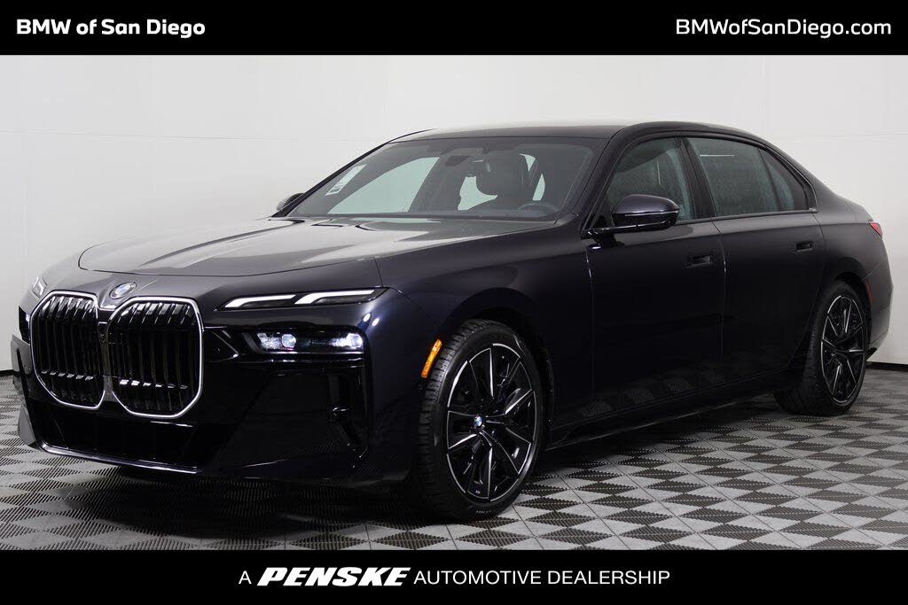 2023 BMW 7 Series 740i RWD