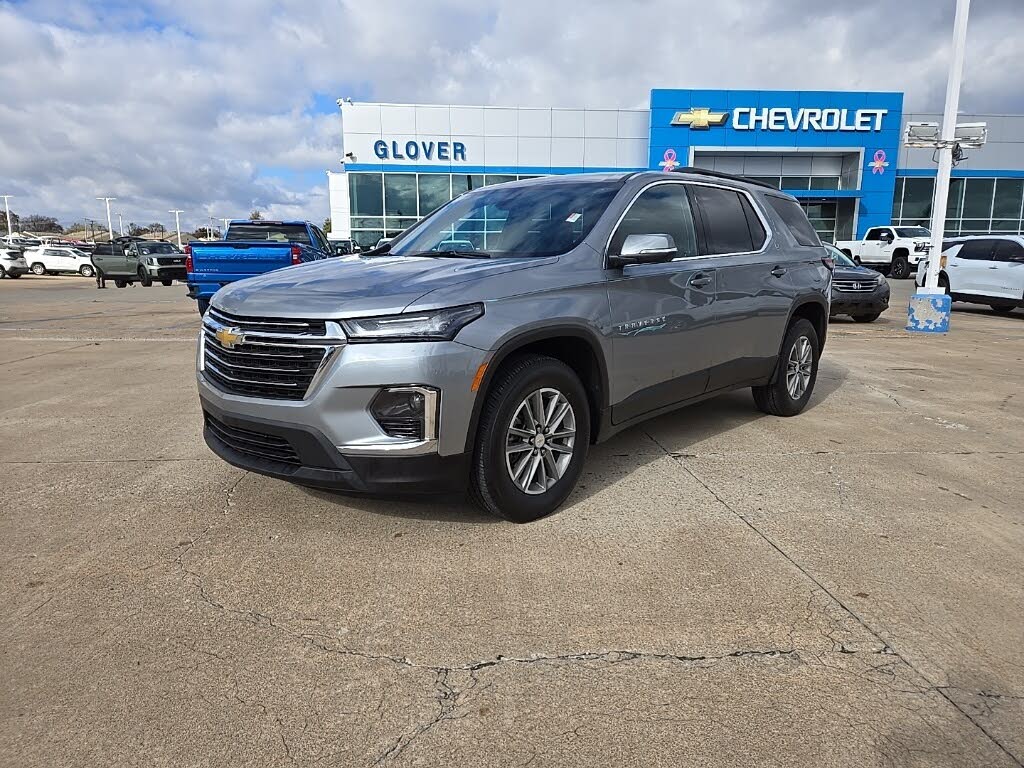 2023 Chevrolet Traverse LT Leather FWD