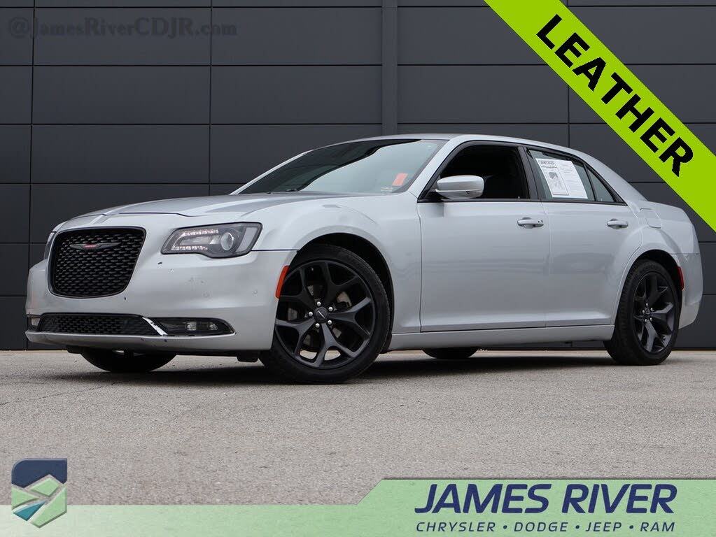 2023 Chrysler 300 S V6 RWD