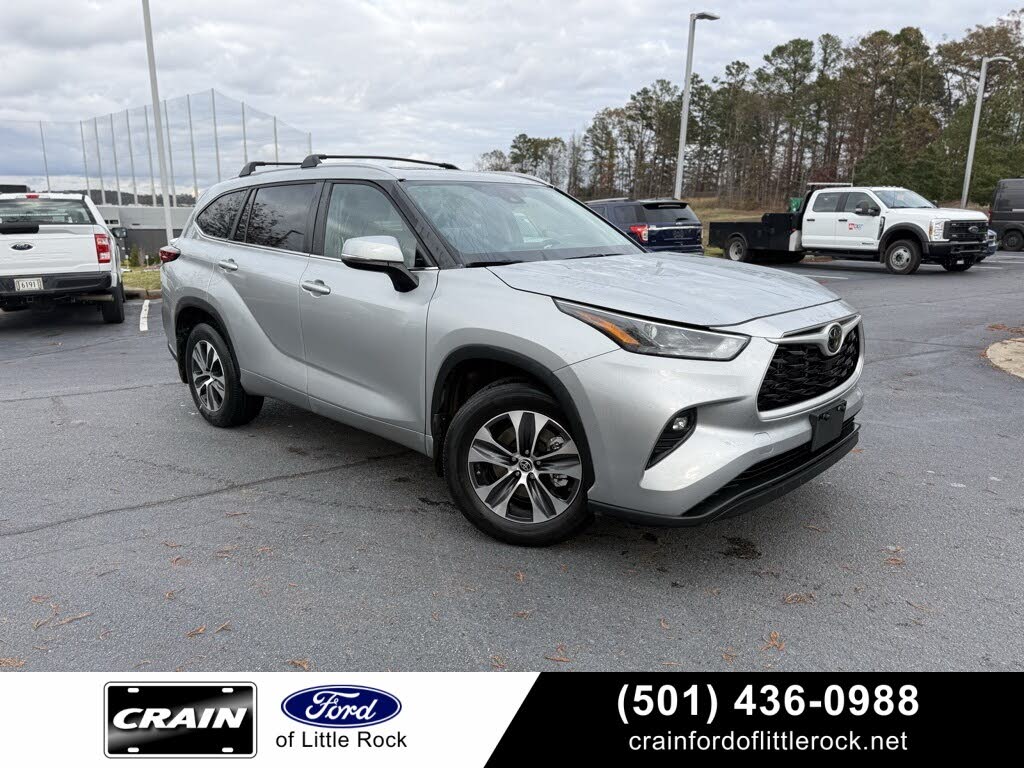 2023 Toyota Highlander XLE AWD