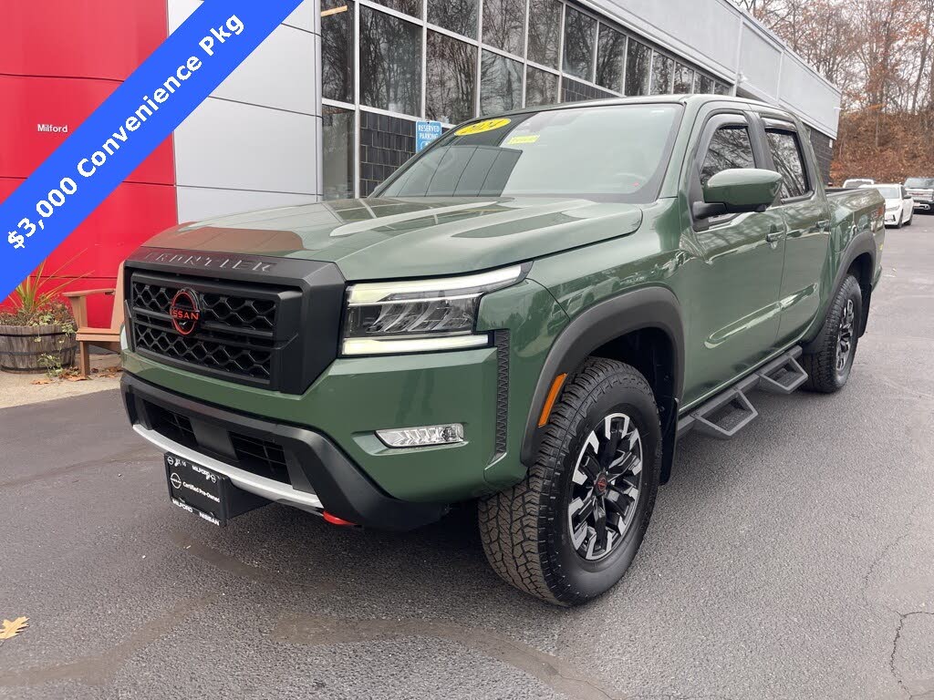 2024 Nissan Frontier PRO-4X Crew Cab 4WD