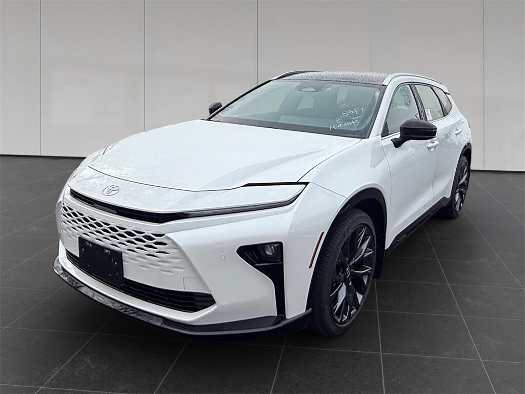 2025 Toyota Crown Signia Limited AWD