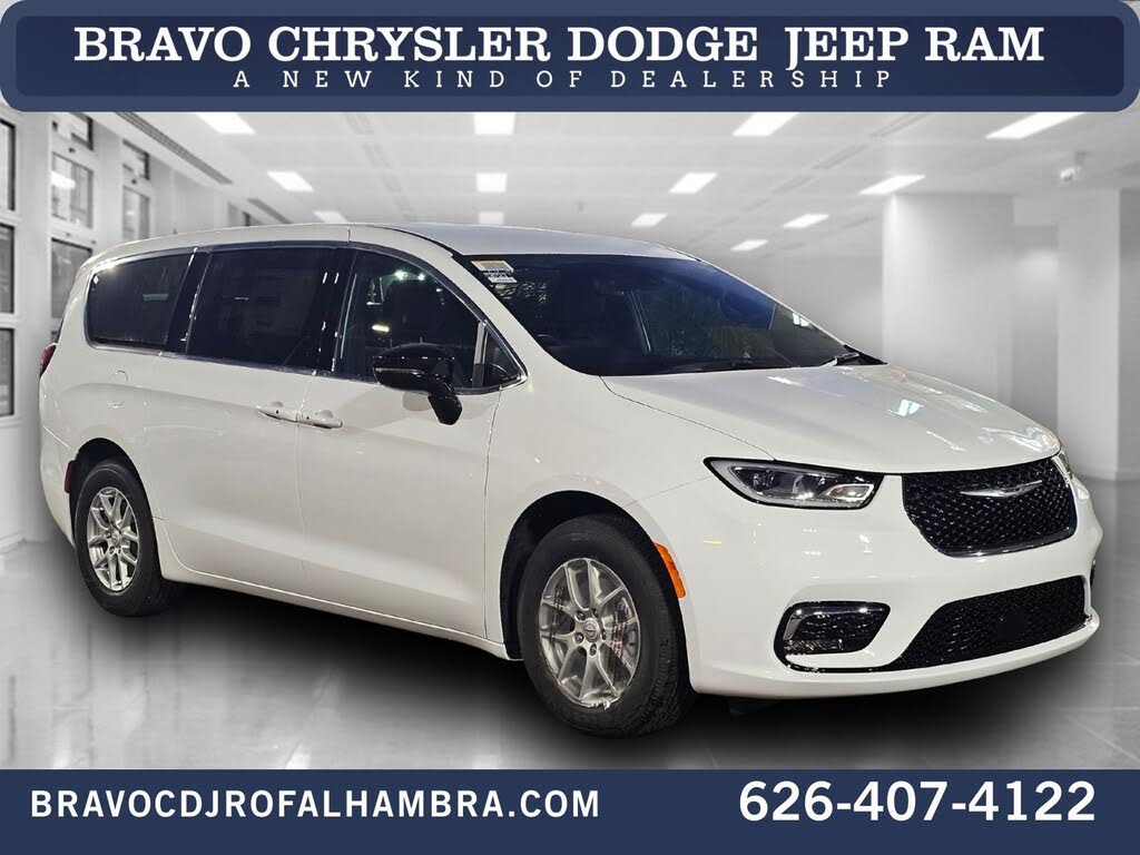 2026 Chrysler Pacifica Select FWD