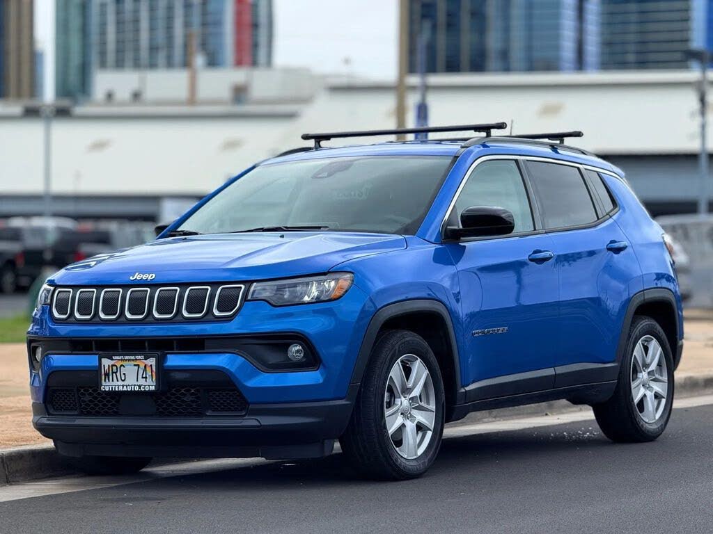 2022 Jeep Compass Latitude FWD