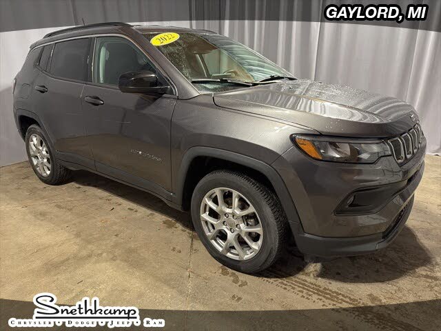 2022 Jeep Compass Latitude Lux 4WD
