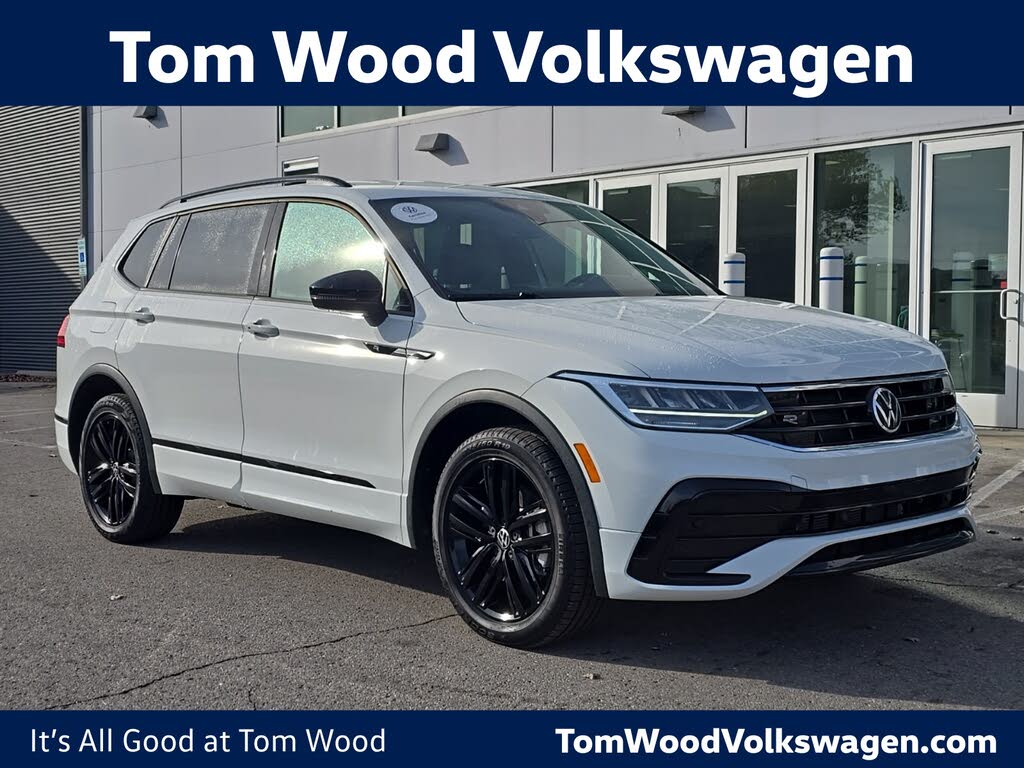 2022 Volkswagen Tiguan SE R-Line Black FWD