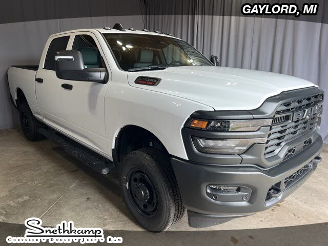 2025 RAM 2500 Tradesman Crew Cab 4WD