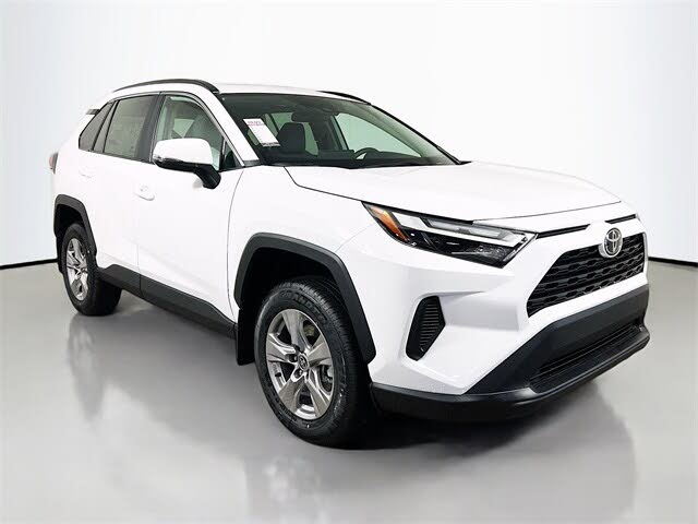 2025 Toyota RAV4 XLE AWD