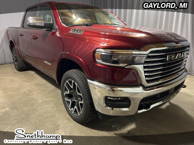 2026 RAM 1500 Laramie Crew Cab 4WD