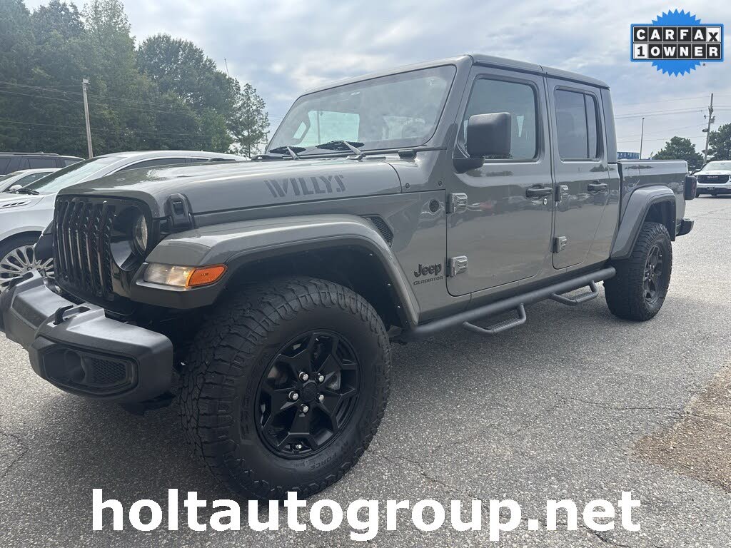 2021 Jeep Gladiator Willys Crew Cab 4WD
