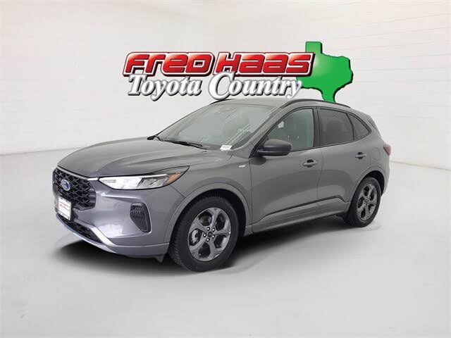 2023 Ford Escape ST-Line FWD