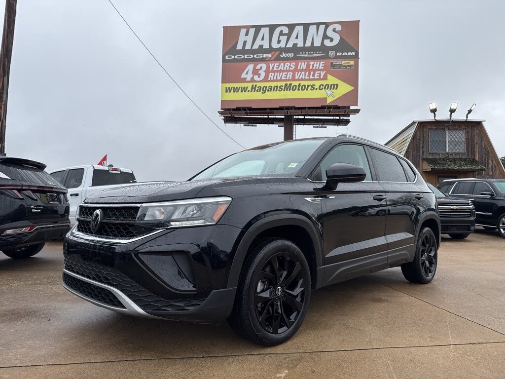 2023 Volkswagen Taos SE FWD