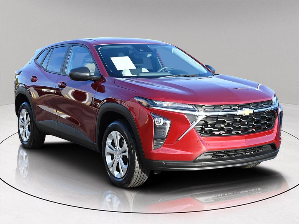 2024 Chevrolet Trax LS FWD