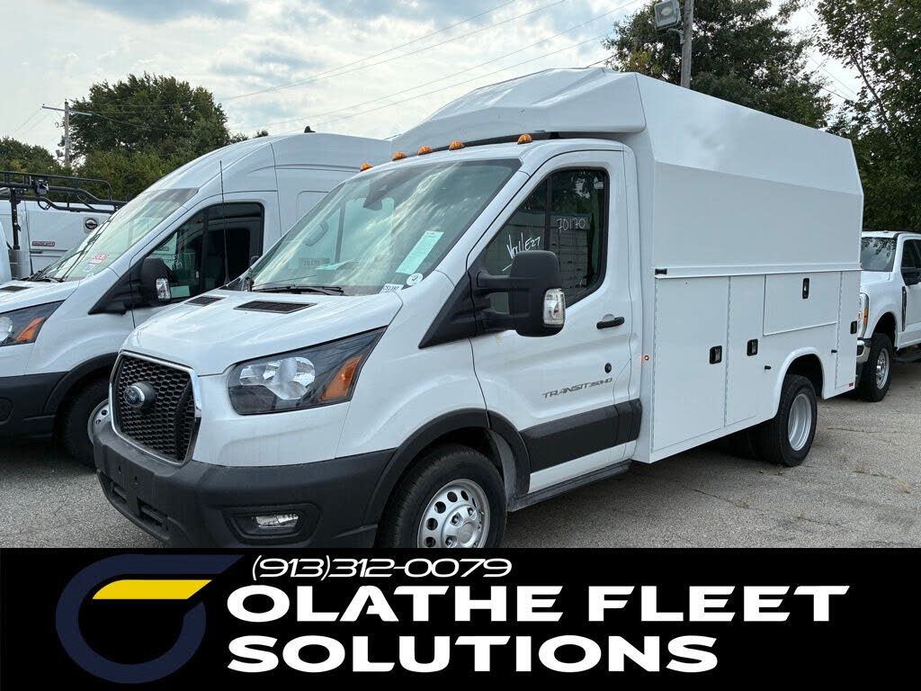 2025 Ford Transit Chassis 350 HD 9950 Lb. GVWR 156 DRW Cutaway DRW RWD