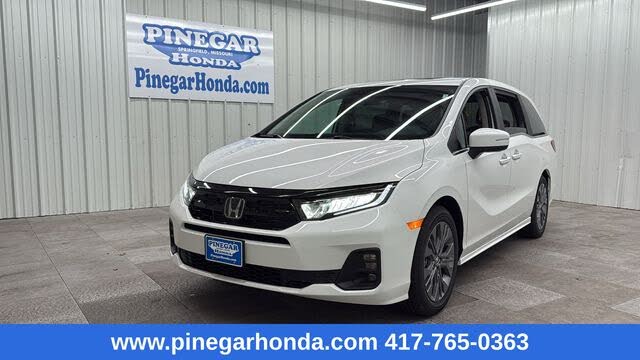 2026 Honda Odyssey Touring FWD