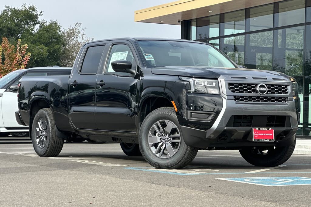 2026 Nissan Frontier SV Crew Cab LB 4WD