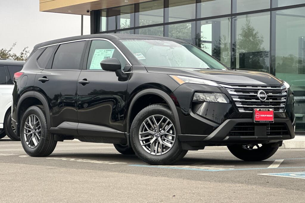 2026 Nissan Rogue S FWD