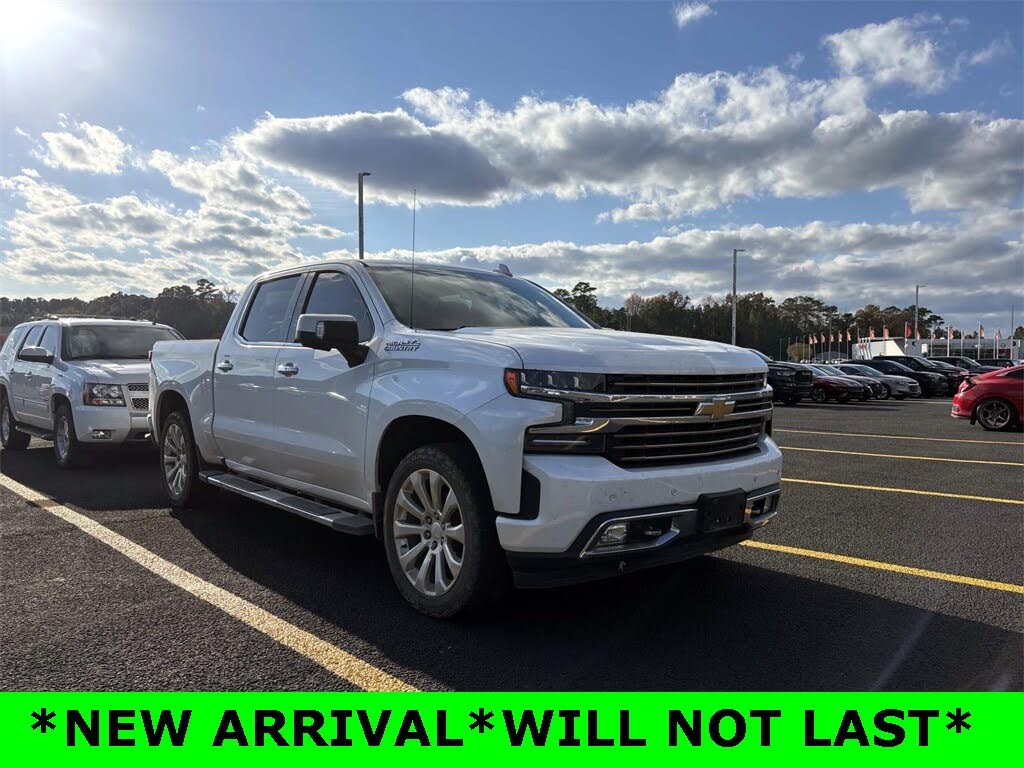 2022 Chevrolet Silverado 1500 High Country Crew Cab 4WD