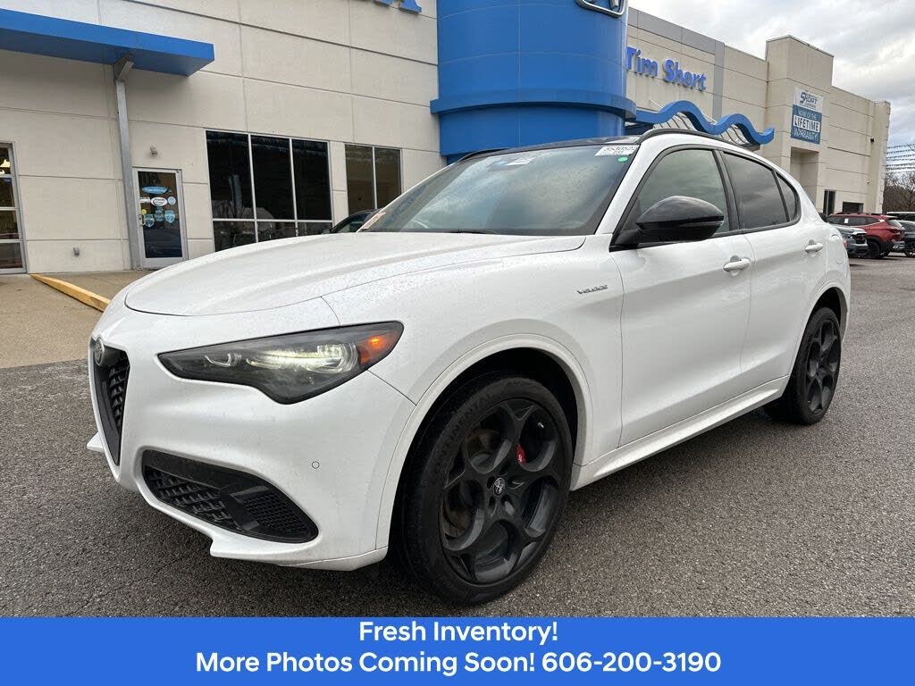 2024 Alfa Romeo Stelvio Veloce AWD
