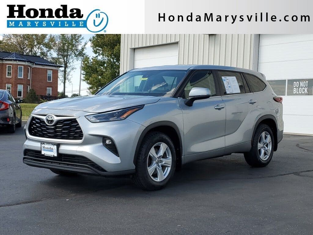 2024 Toyota Highlander LE AWD